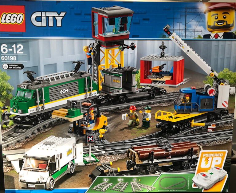 Years LEGO City Cargo Train and 6 Minifigures 60198-6 