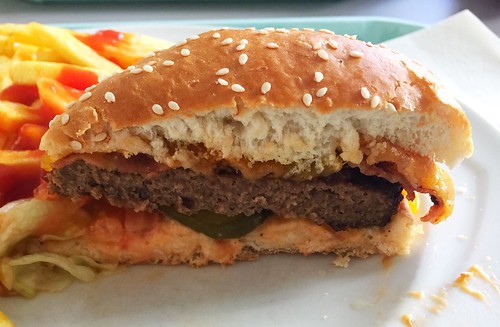 Cheesburger - Lateral cut / Querschnitt