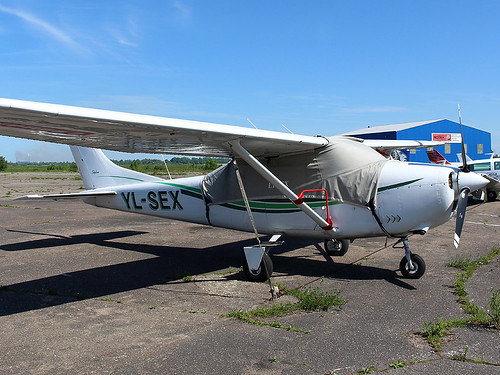 YL-SEX Cessna 182 Riga-Spilve 19-05-18