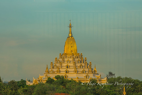 buddhism burma chinthe myanmar swetawmyatpaya yangon oothrelicpagoda yangonregion myanmarburma mm