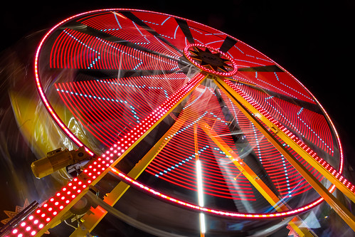 campbellsville kentucky taylorcounty taylorcountyfair fairground amusementride motion nightphotography lights