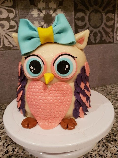 Hibou Cake by Asmae Benmoussa of Happy Moments