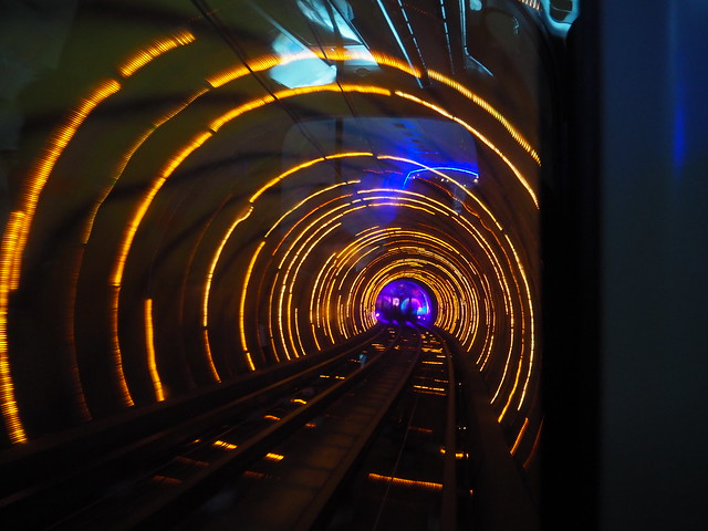 P3176940 外灘観光トンネル BUND SIGHTSEEING TUNNEL 外滩观光隧道 shanghai 上海 ひめごと
