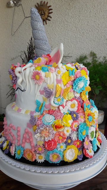 Unicorn Cake by Donia Ivanova