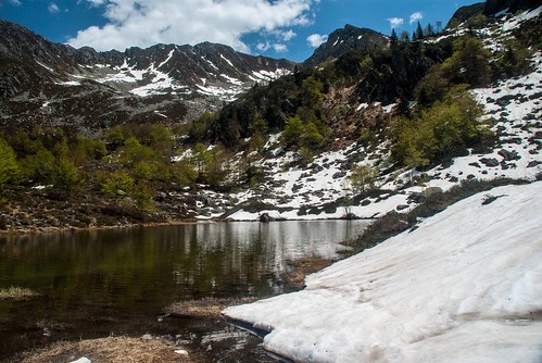 ariège pyrénées pirineos couserans montagne printemps neige lac étang labant coumebière