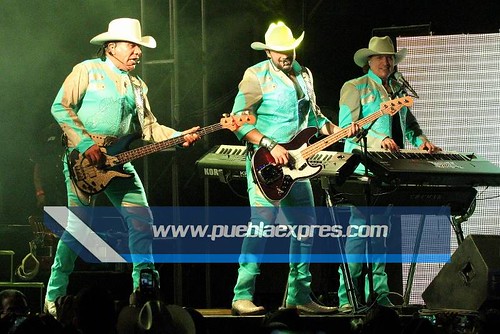 IMG_0322 [Espectáculos] GRUPO Bronco - El gigante de América - retumba en Puebla | Acrópolis Puebla | Fotografías @MaraGlez_BTR / @Mv_ManuelVela para Mv Fotografía Profesional / Edición y retoque www.pueblaexpres.com
