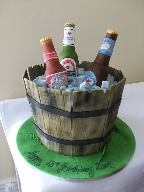 Cake from Cakes by Robert Whitten