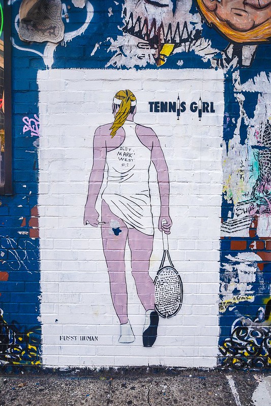 Walk In New York - BillyMark s West - Tennis Girl - Funny Human