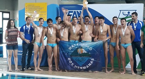 El Waterpolo Dos Hermanas campeón de Andalucía juvenil