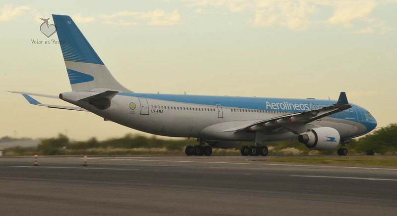 Aerolíneas Argentinas  - A330-200