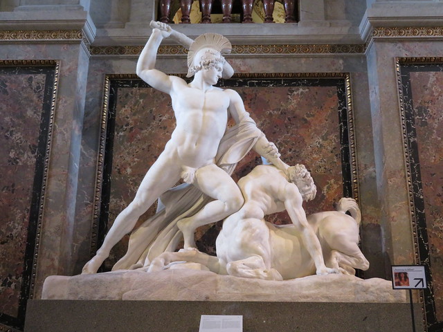 Theseus-Skulptur