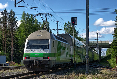 sr2 swiss marsu vr valtionrautatiet finnishstaterailways finland trains railway electric locomotive kitee bridge