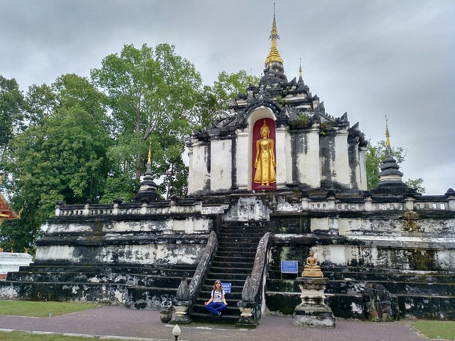 FIN DE AÑO EN EL NORTE DE TAILANDIA - Blogs de Tailandia - Lamphun, la ciudad antigua (34)