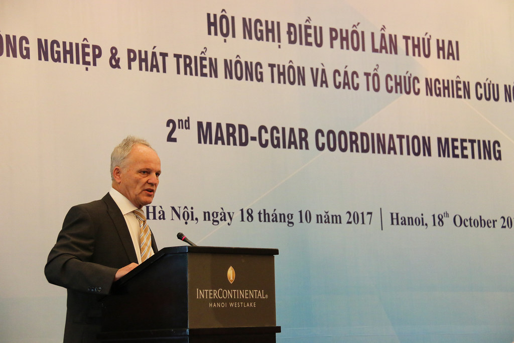 ILRI DDG Dieter Schillinger to Vietnam, October 2017