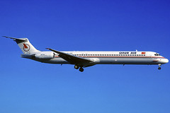 Onur Air MD-88 BCN 20/04/2000