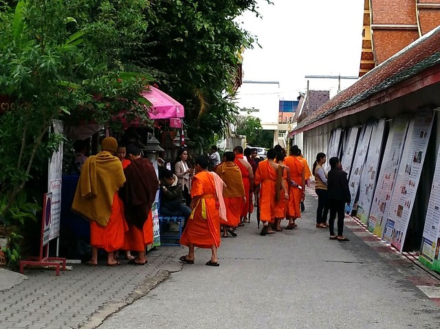 FIN DE AÑO EN EL NORTE DE TAILANDIA - Blogs de Tailandia - Lamphun, la ciudad antigua (41)