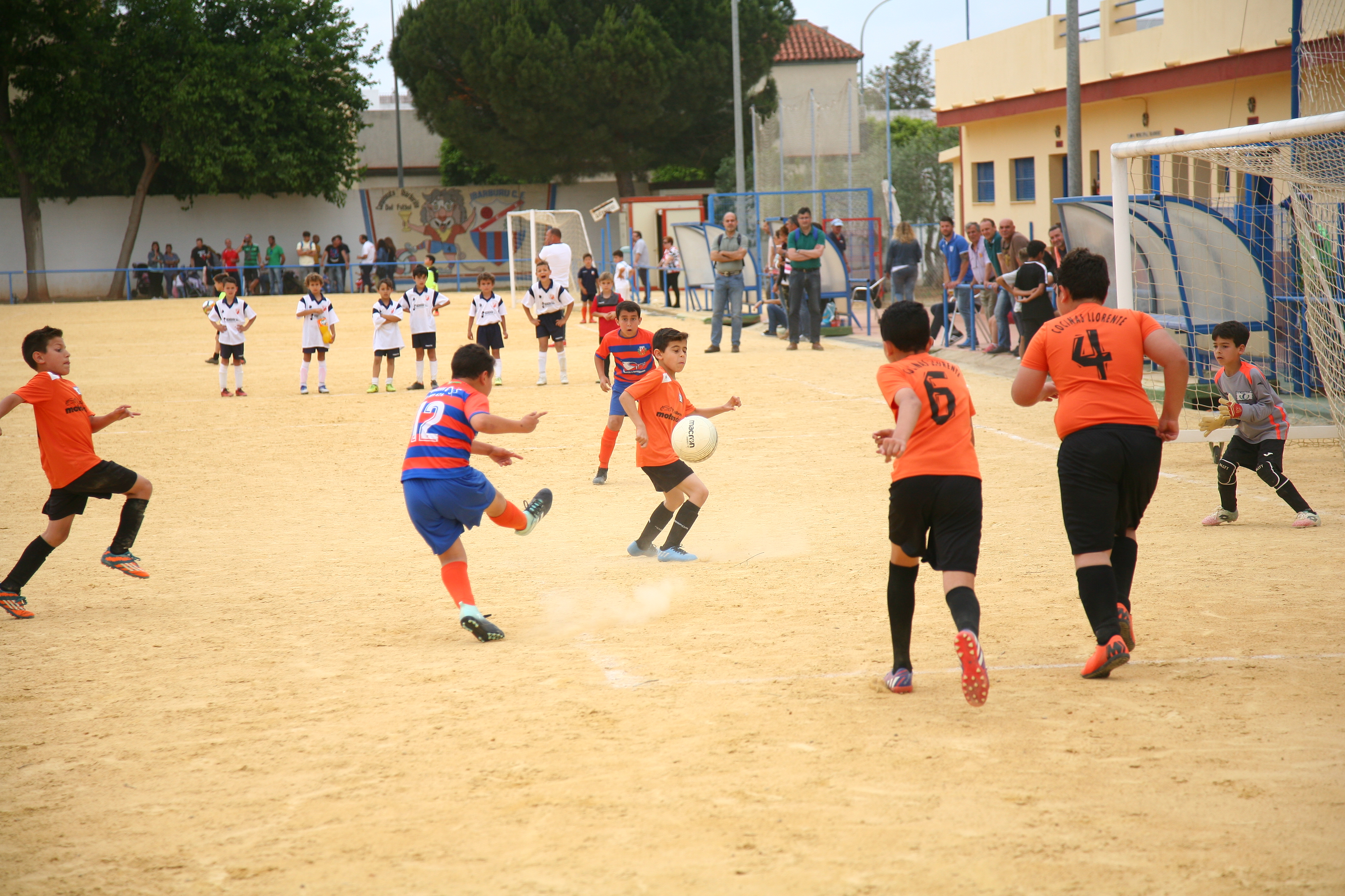 Primer torneo de fútbol a favor de la epilepsia campo del Ibarburu