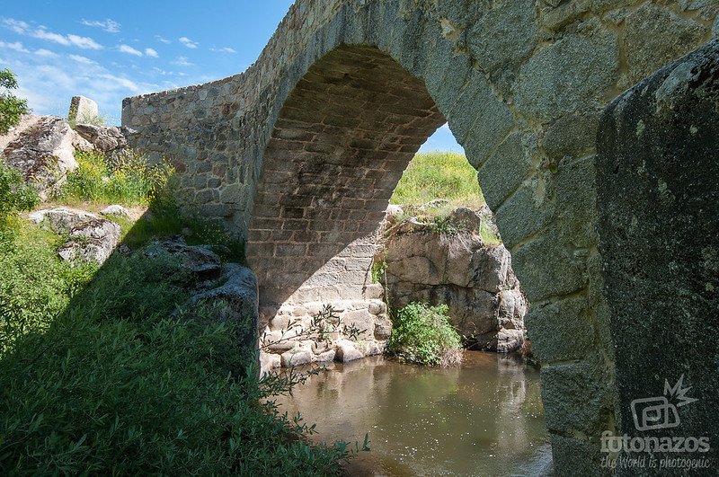 Puente del Batán o Puente Nuevo sobre el río Manzanares en Colmenar Viejo