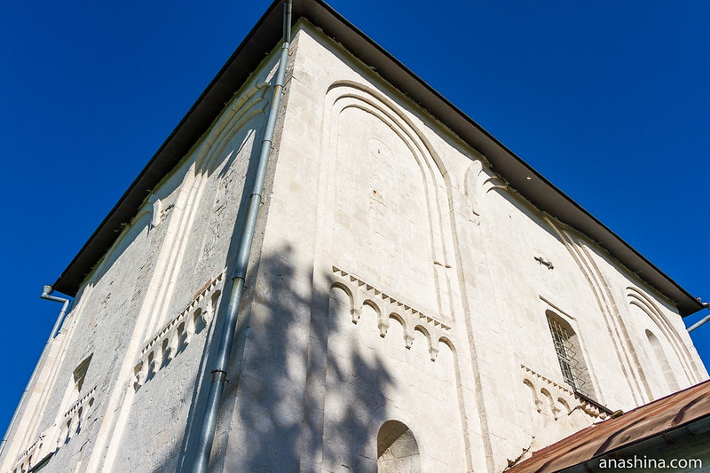 Западный и южный фасады Борисоглебской церкви, Кидекша