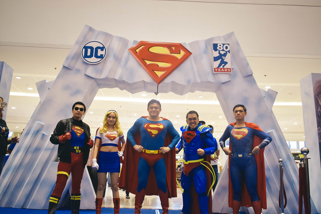 Superman Cosplayers at the event (2)