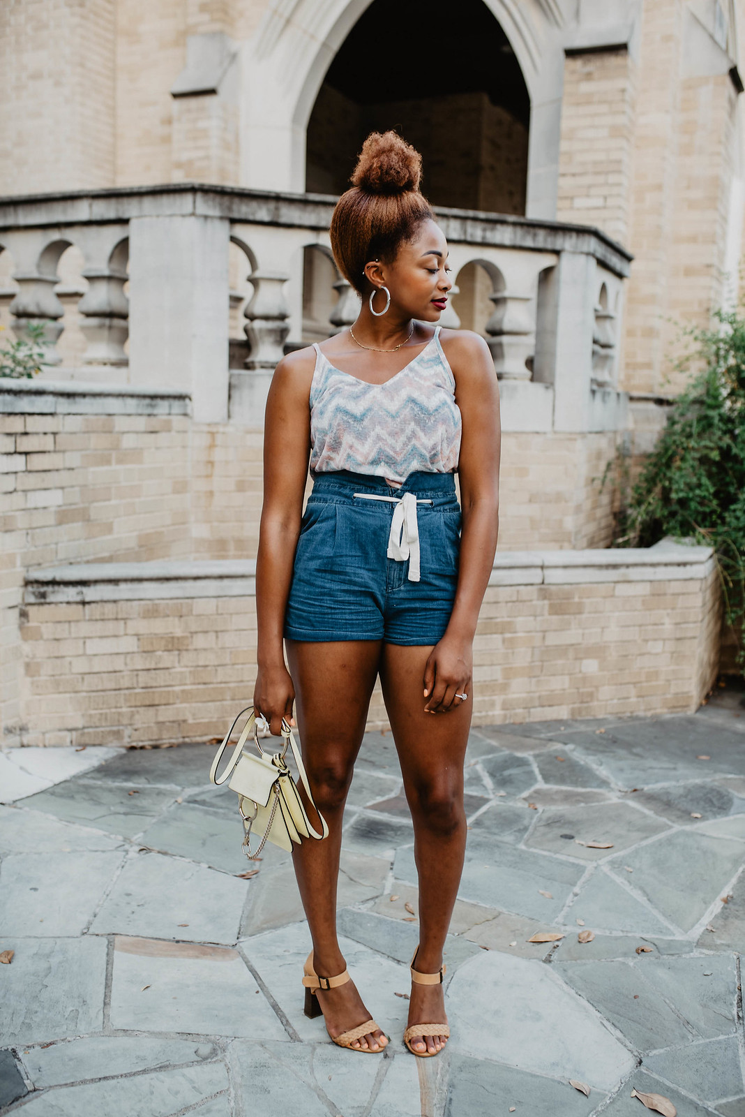 how to style paperbag waist shorts