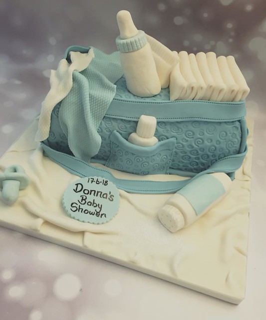 Baby Shower Cake by Confetti Cakes Ireland