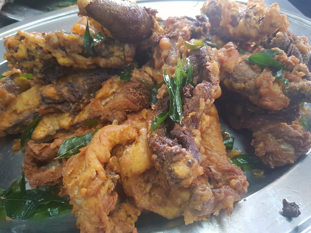 Fried Fish Roe @ Restoran Nasi Lan Kedah Seksyen 16 Shah Alam