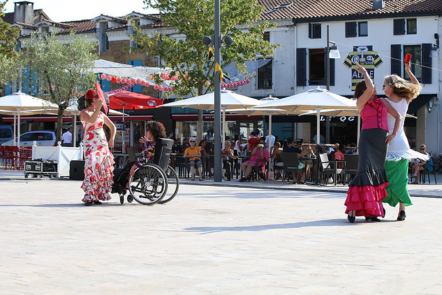 "Hand to hand", démonstration de flamenco entre personnes en situation de handicap et personnes valides