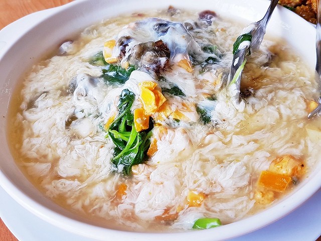Spinach Triple Egg Thick Soup