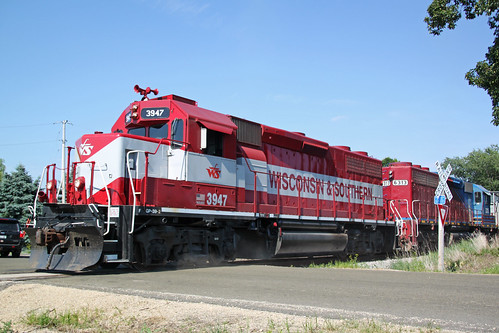 train railroad railway railfan wisconsinandsouthern wsor watco wamx emd gp392 locomotive