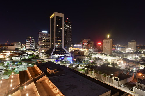 jacksonvilleflorida jacksonvillefl jacksonville florida fl jax therivercity jville theboldnewcityofthesouth boldcity wherefloridabegins duvalcounty riverfront city skyline cityscape nightphotography night longexposure colors colorful beautiful nikond500 nikondigital nikon d500 wideangle superwideangle ultrawideangle 14mm sky skyscraper