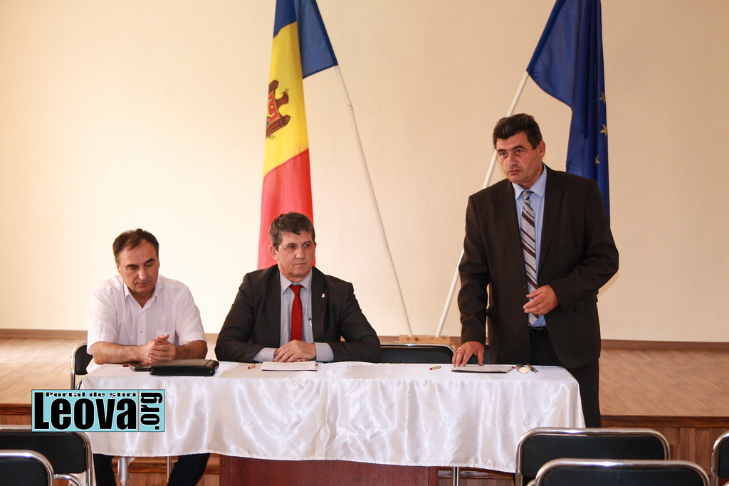 Semnarea acordului de colaborare între Instituția Publică Oficiul Național al Viei și Vinului și Instituția Publică Școla Profesională or.Leova