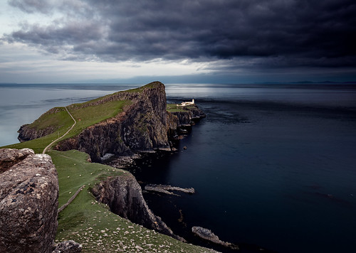 neistpoint skye isleofskye lighthouse moody landscape seaside scotland grantmorris grantmorrisphotography canon