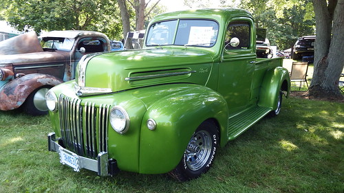 bothwell oldautos carshow ford pickup