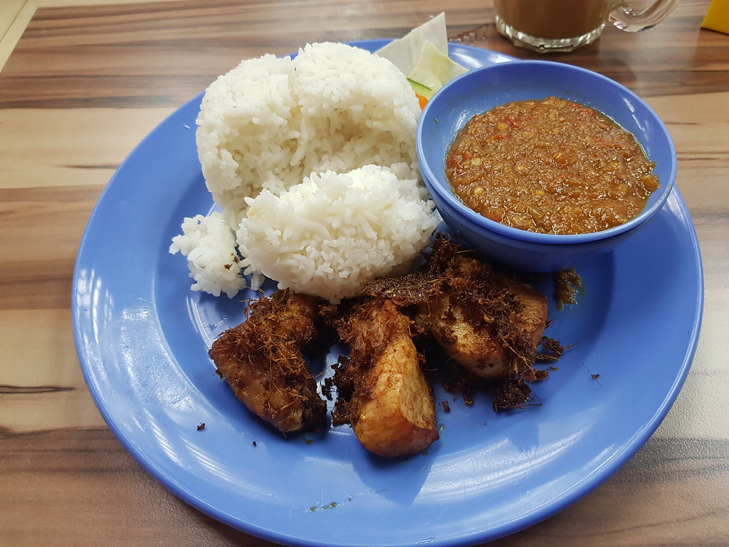 Nasi Kak Wok $6.50 @ Restoran FZ at PJ Phileo Damansara