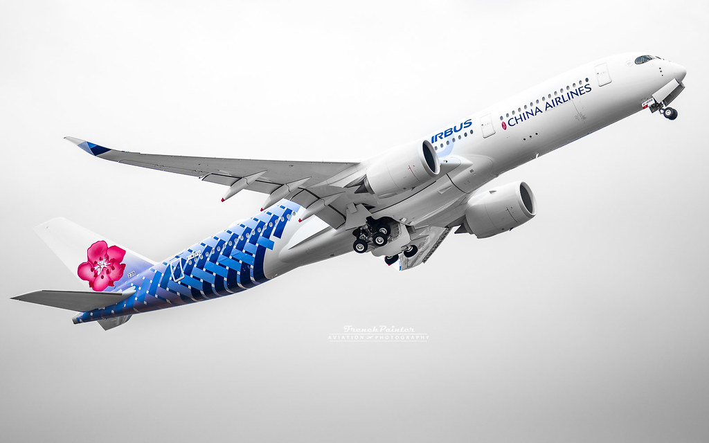 Airbus A350 China Airlines B-18918