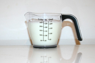 02 - Zutat Buttermilch / Ingredient buttermilk