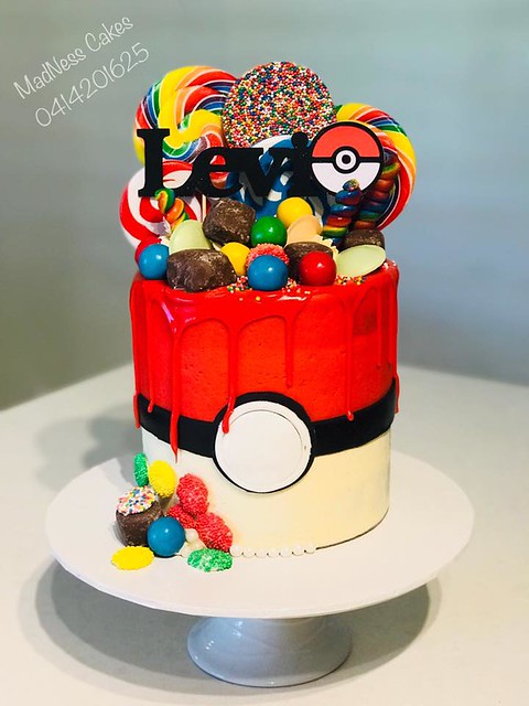 Cake by MadNess Cakes