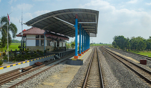 railway indonesia station stasiun keretaapi dutch heritage building architecture kai jawatengah centraljava kapuan blora
