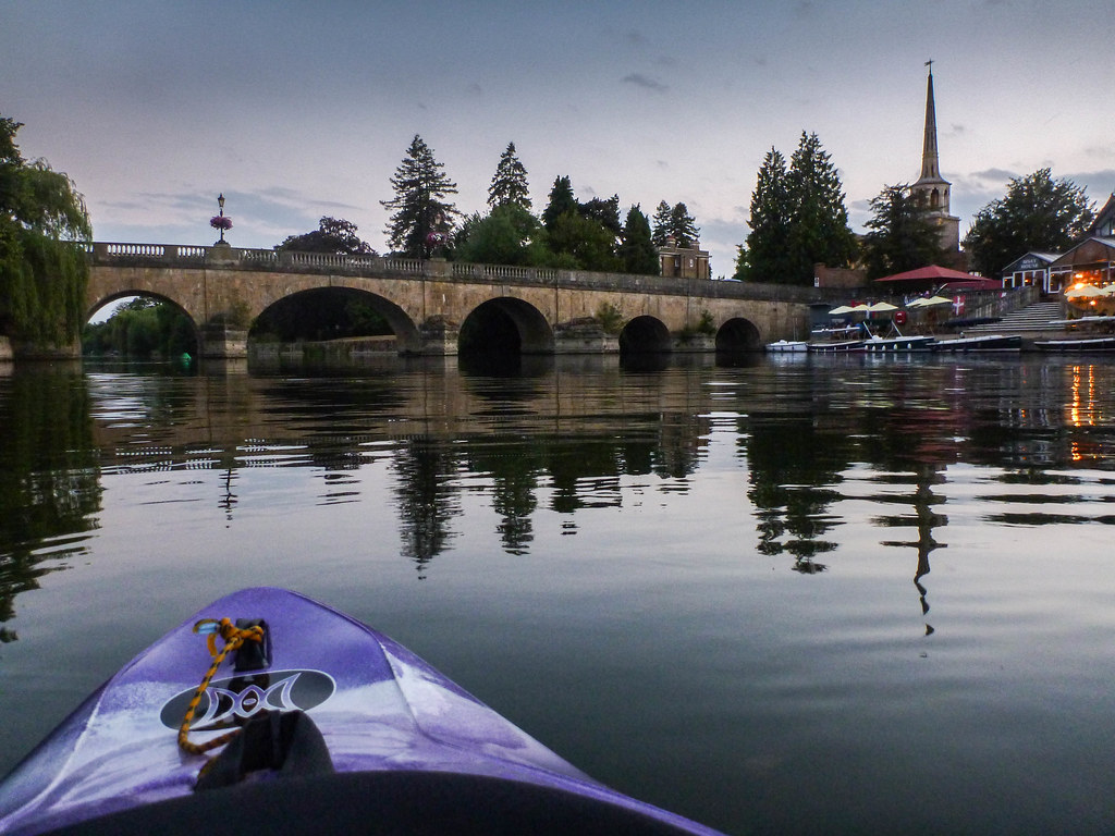 Evening paddle to Wallingford