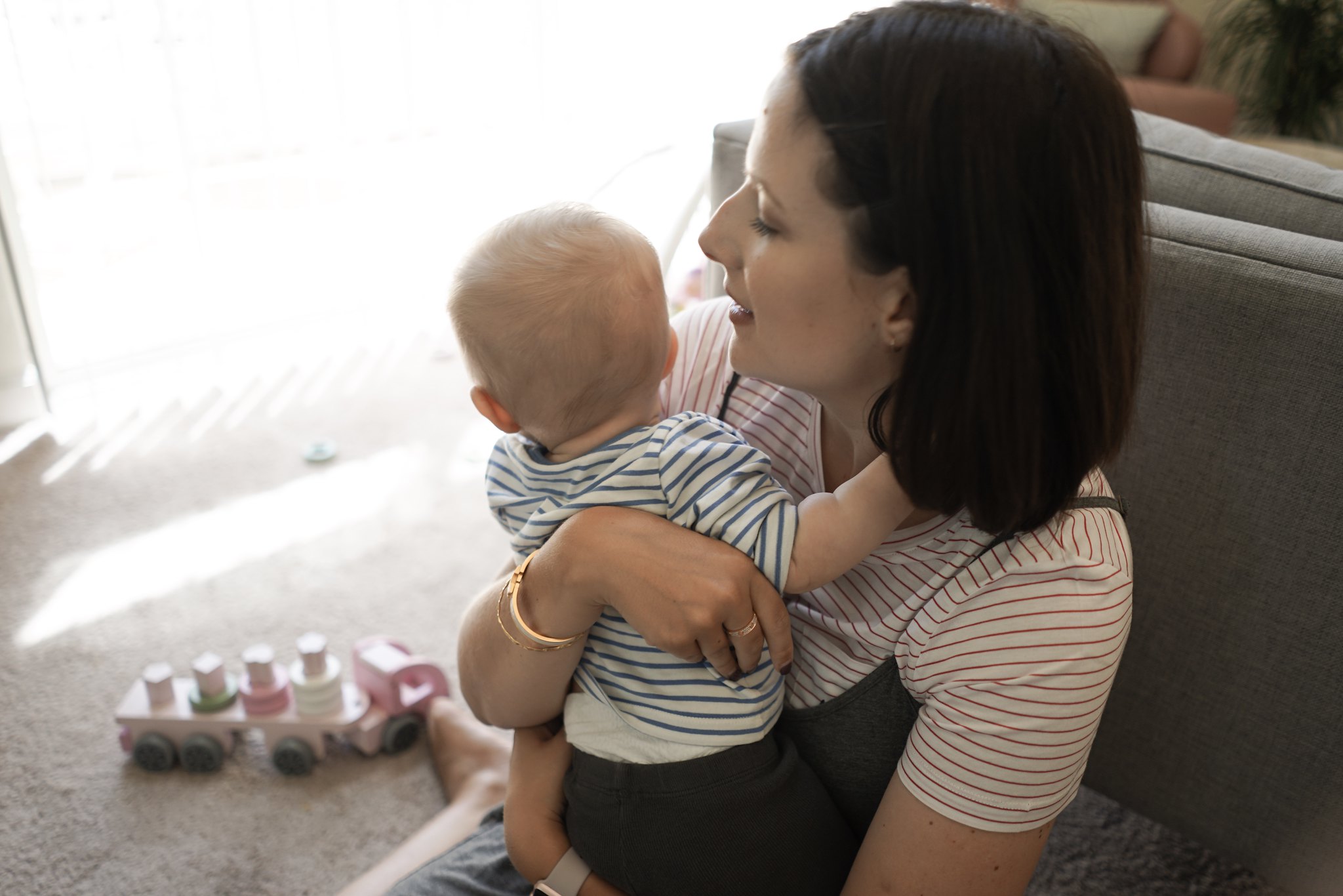 breastfeeding, breast milk, Nursing mom, Pumping mom, Medela, Postpartum, New mom, Mom blog