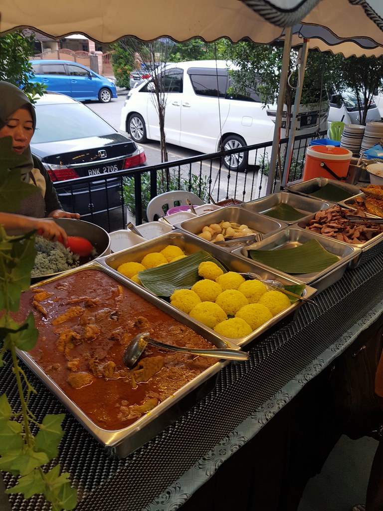 Nasi Kerabu @ Restoran Hartini Shah Alam
