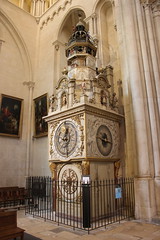 Zegar astronomiczny - Photo of La Tour-de-Salvagny