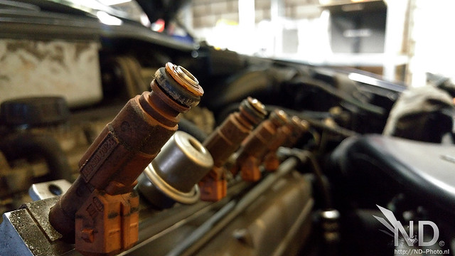 Volvo S80 2.4T Denso Injector Service