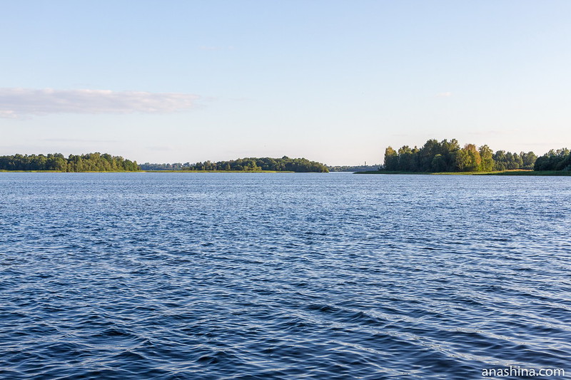 Озеро Мстино и его окрестности