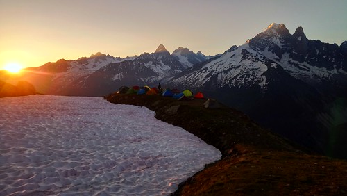 sunrise hdr mountain clear sky skies sun morning camping camp tent snow altitude cloud france chamonix mont blanc