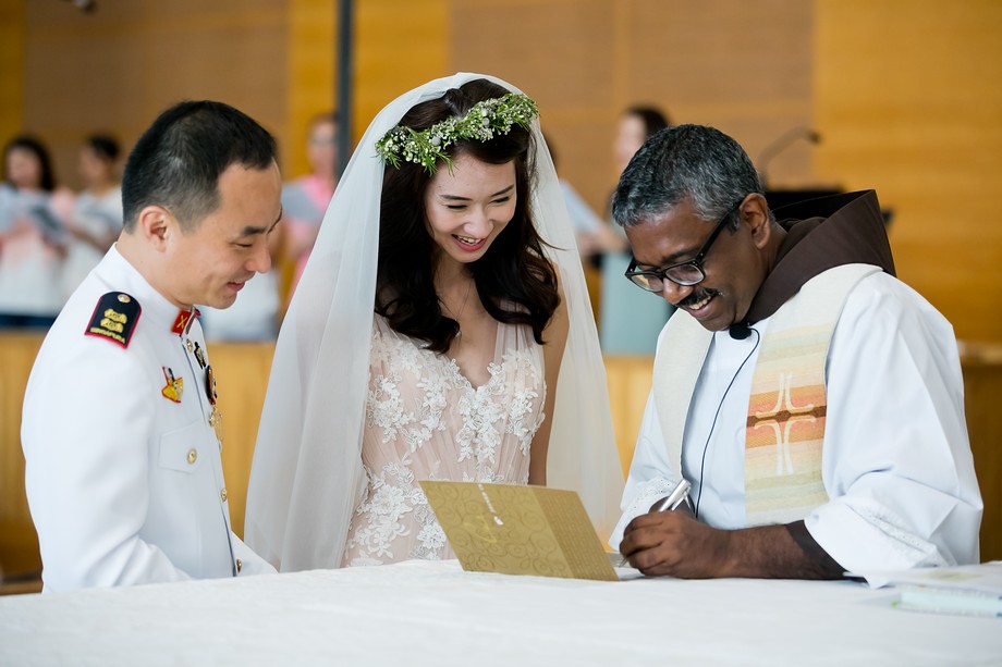 Singapore Wedding Day photography by Raymond Phang Photography.