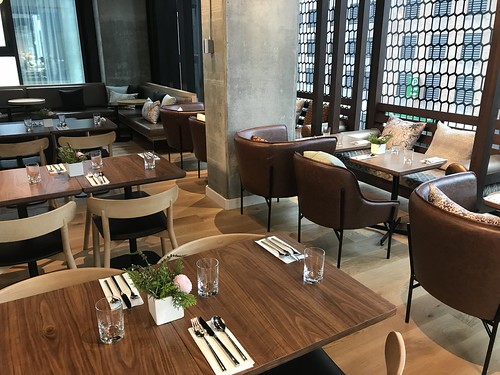 Restaurant seating at Norca, Le Germain