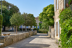 A walk round Lussan - Photo of Brouzet-lès-Alès