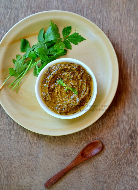 South Indian style Mint Chutney